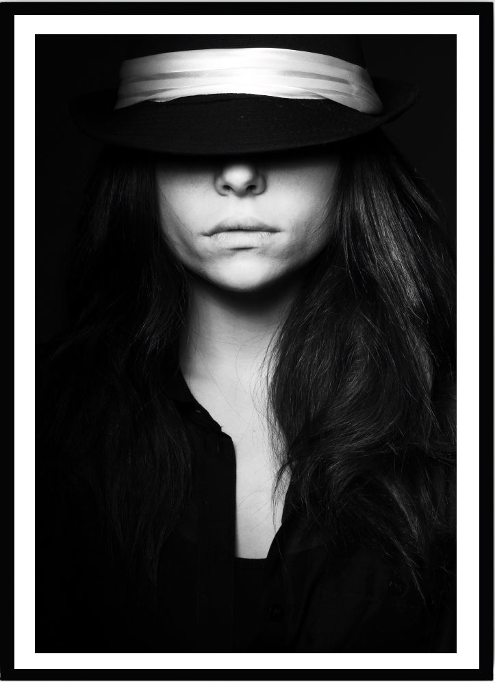 Poster Woman in hat - Dekortorget