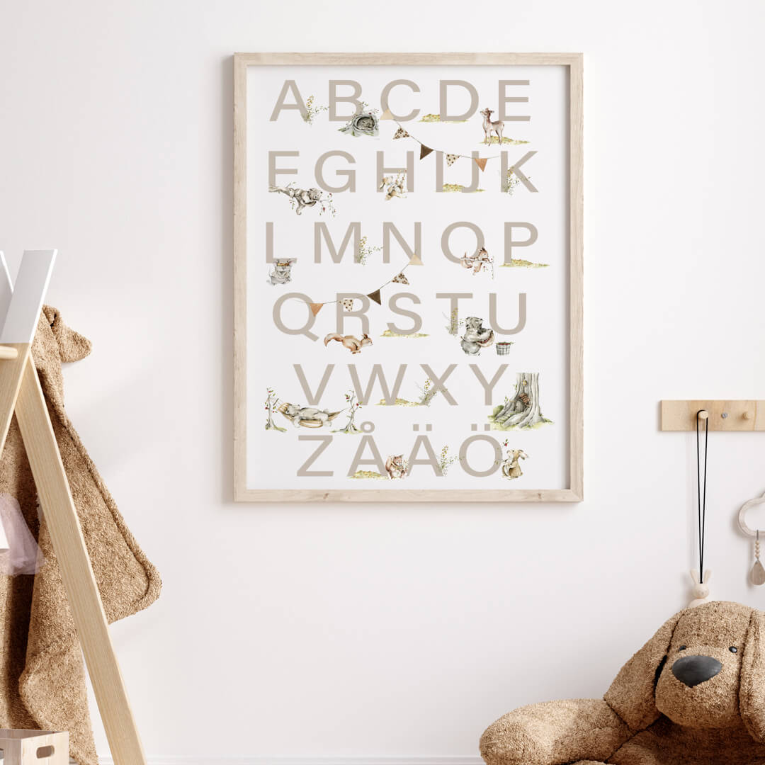 Poster Alfabet med djur beige - Dekortorget