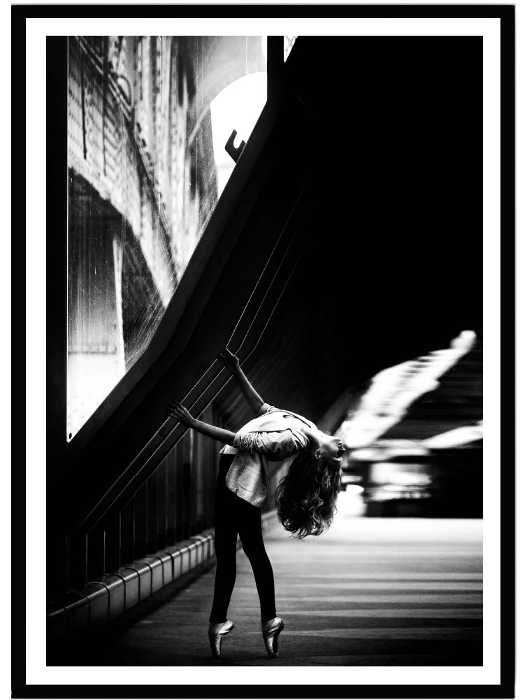 Poster woman dancing