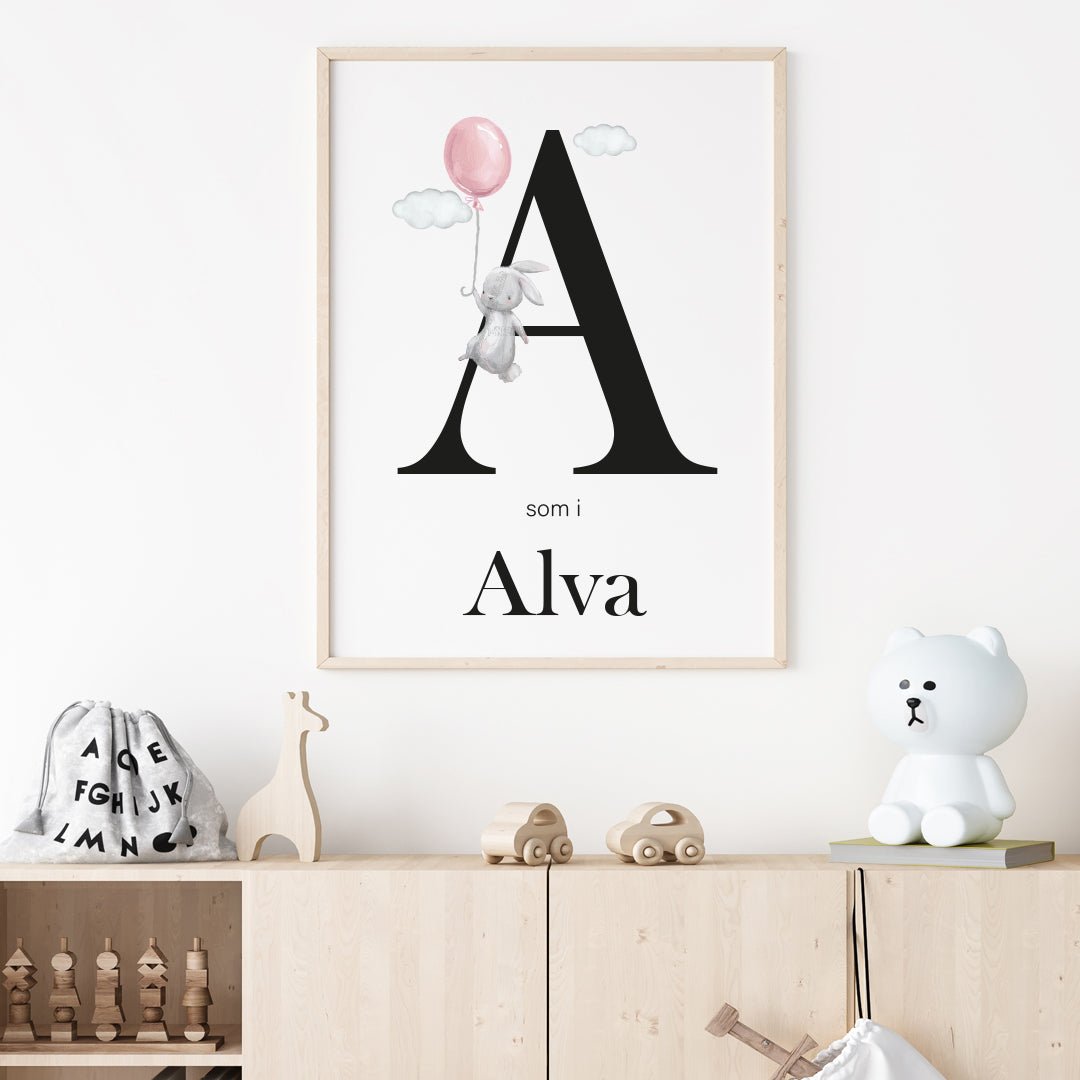 Namntavla Bokstav med kanin rosa - Dekortorget