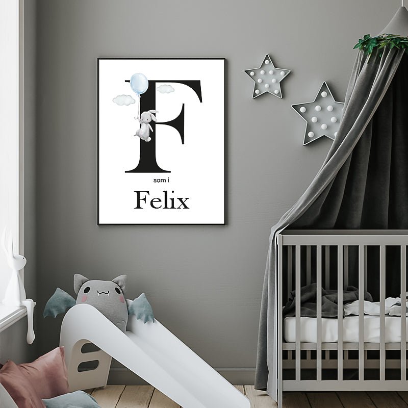 Namntavla Bokstav med kanin blå - Dekortorget