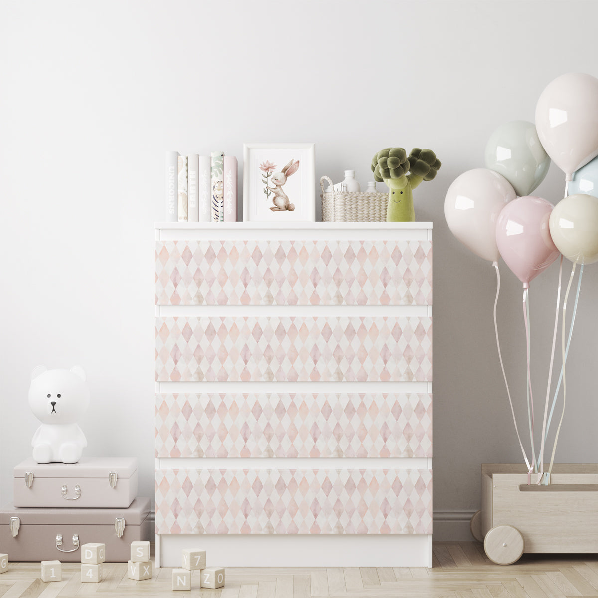 Dekorfolie till IKEA MALM – Rosa rutor