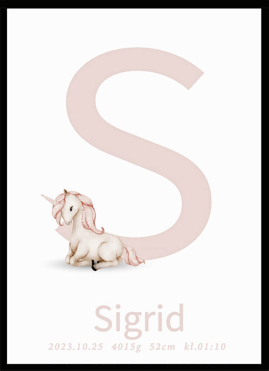 Namntavla Bokstav rosa med enhörning - Dekortorget
